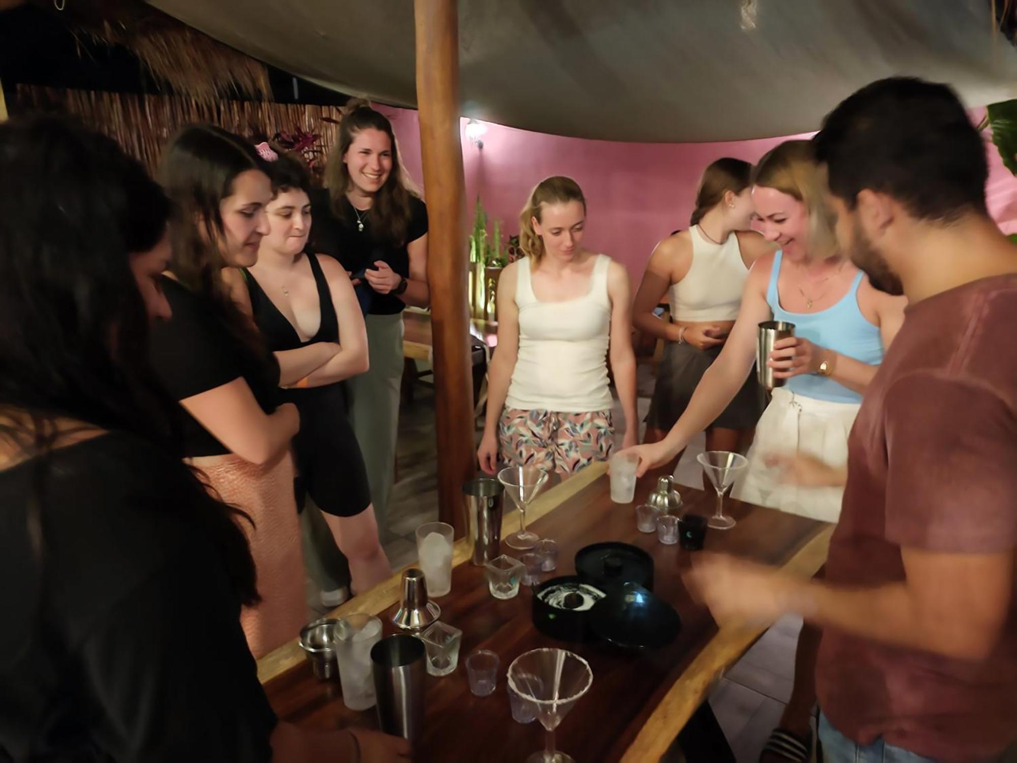 New Friends Hostel & Bar Adults Only Valladolid  Luaran gambar